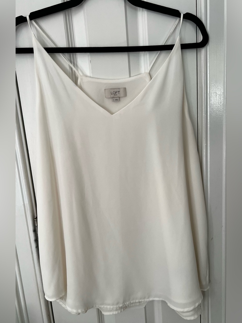 LOFT Cream V-Neck Spaghetti Strap Tank Top
